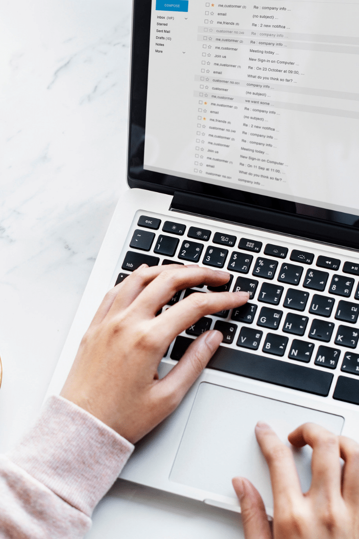 7 Things to Consider Before You Hire a Content Writer