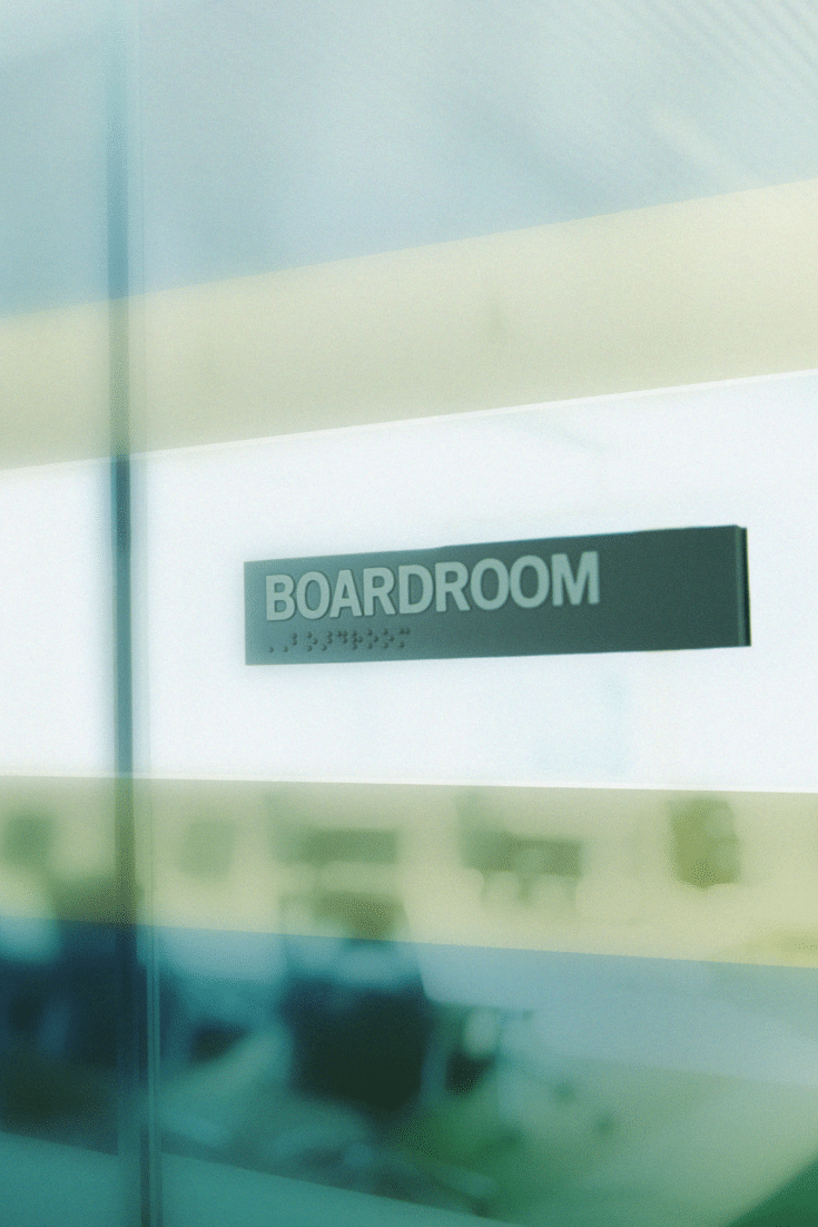 Women Hold Less Than 25% of Seats on S&P 500 Boards