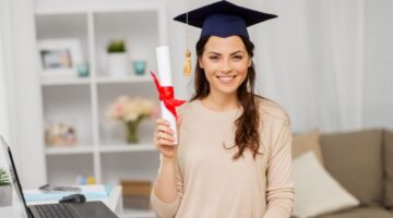 online degree woman