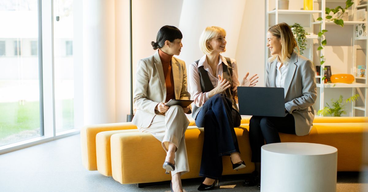 businesswomen meeting angel investor