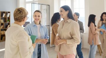 businesswomen networking group