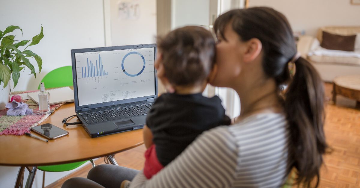 best states for working moms 2026