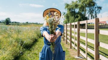 woman agritourism flowers