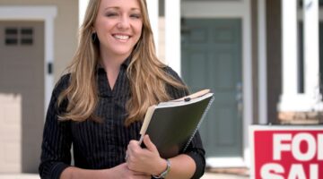 woman real estate business