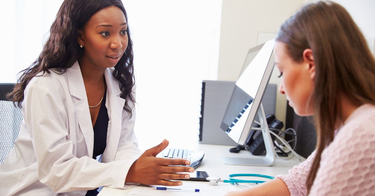 woman with female doctor